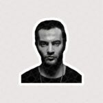 برچسب چهره یاس طرح سیاه و سفید