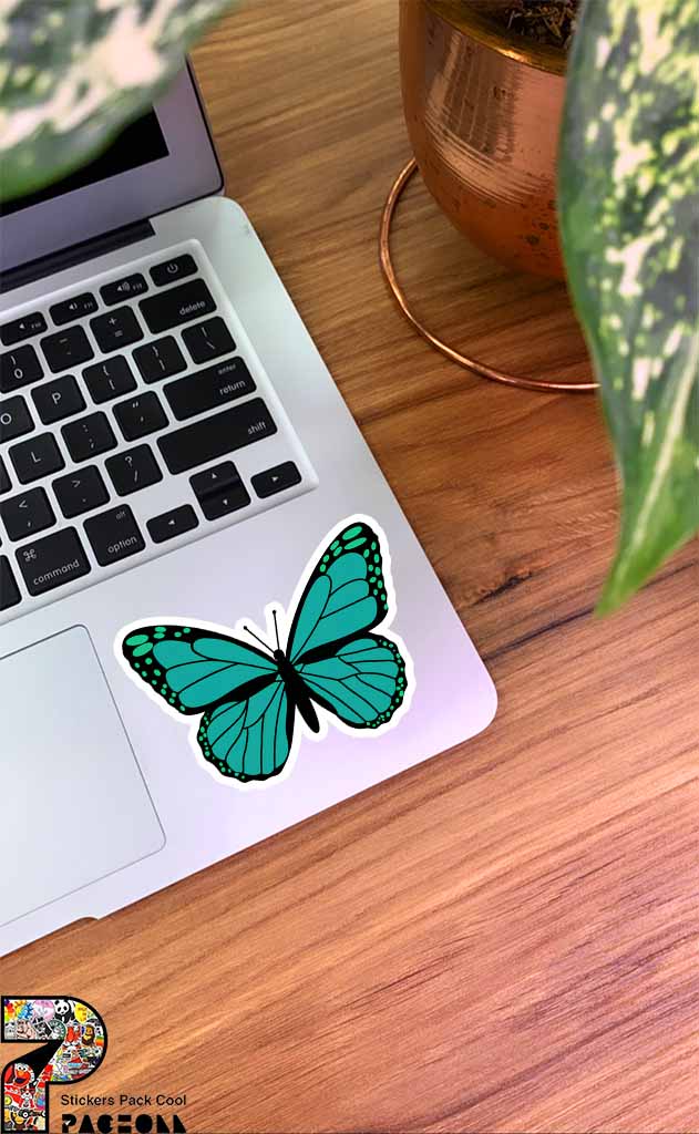 استیکر پروانه با بال های سبز