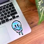 استیکر لپتاپ لبخند هولوگرامی