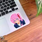 استیکر چهره شیکیموری با موی صورتی