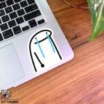 استیکر ادمک خطی در حال اشک ریختن