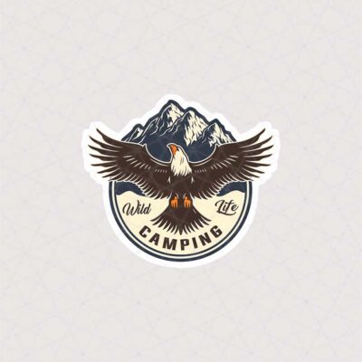 استیکر با طرح یک عقاب در حال پرواز بر فراز کوه ها