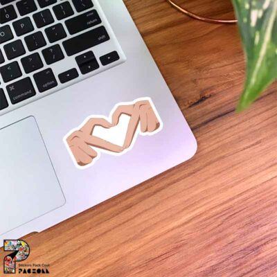 استیکر قلب دستی طرح کارتونی