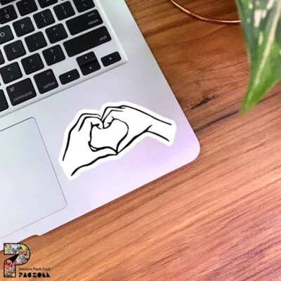 استیکر قلب دستی طرح سیاه سفید