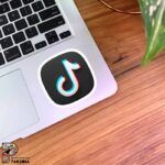 استیکر لوگو تیک تاک طرح مربع با گوشه های گرد