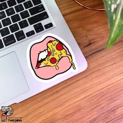 استیکر لب صورتی طرح پیتزا