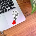 استیکر زن ایرانی با لباس سنتی همراه با عشق