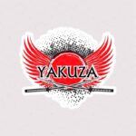 استیکر یاکوزا با دو شمشیر ضربدری و بال‌های فرشته