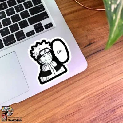 استیکر ناروتو طرح سیاه و سفید همراه با متن OK