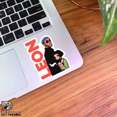 استیکر ماتیلدا و لئون همراه با متن Leon از فیلم لئون حرفه‌ای